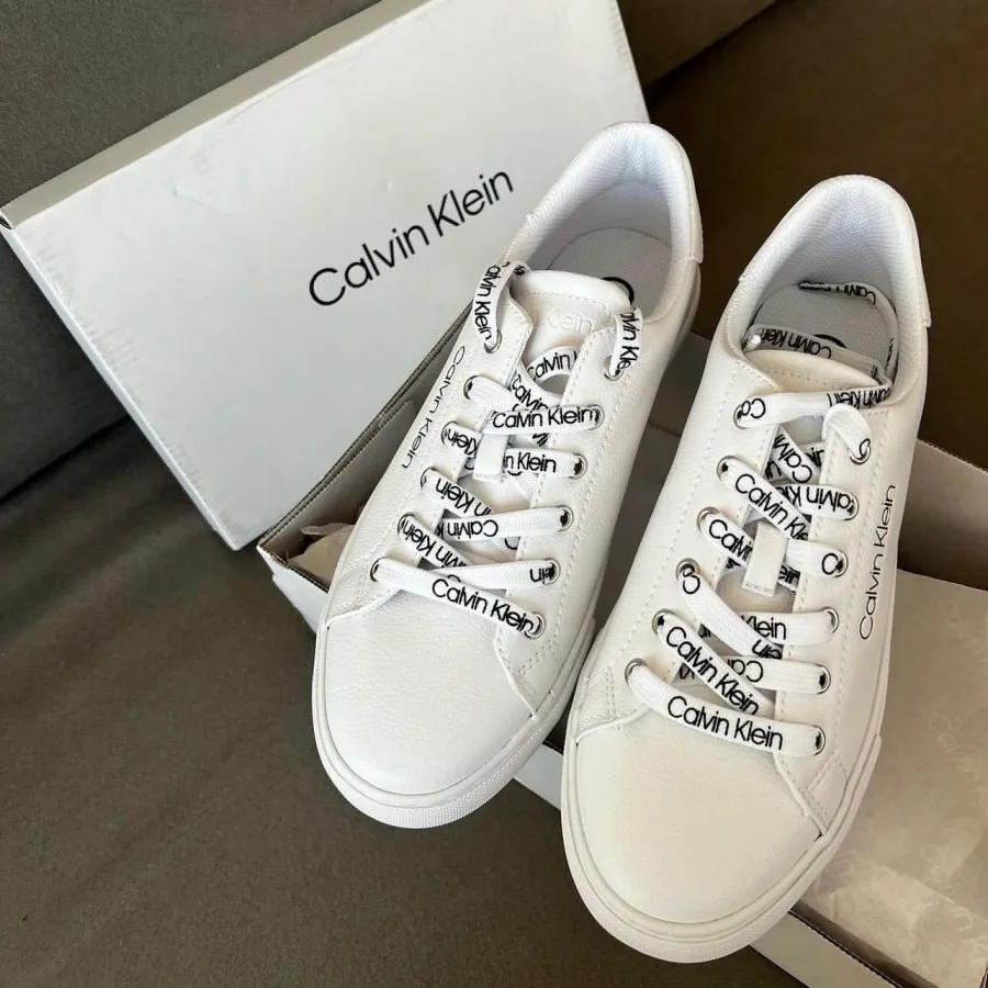 کفش سفید کلوین کلین