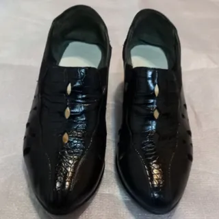 کفش چرم راحتی پاشنه دار