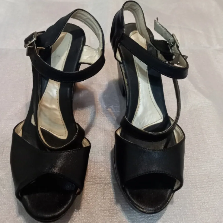 صندل مشکی زنانه