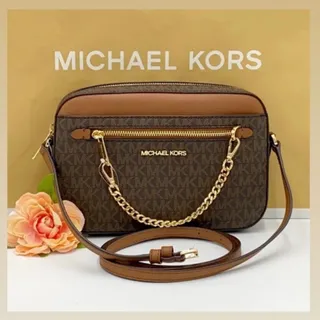 کیف قهوه ای مایکل کورس