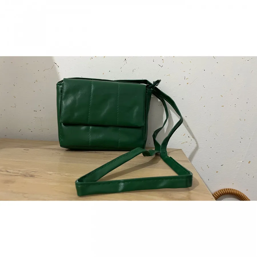 کیف زارا سبز
