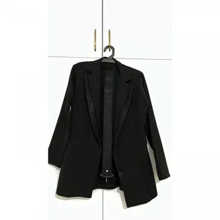 کت و‌شلوار دخترونه