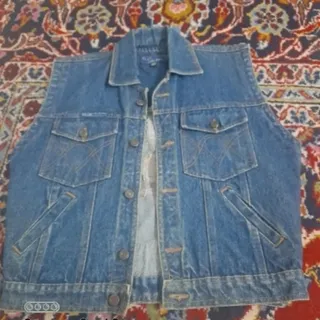 جلیقه لی اصل