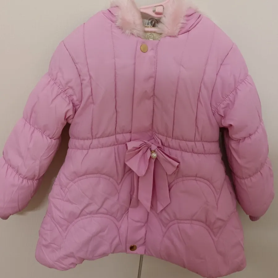 کاپشن صورتی بسیار گرم