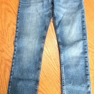 شلوار جین زنانه