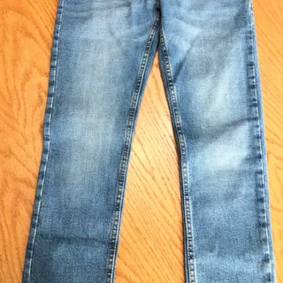 شلوار جین زنانه