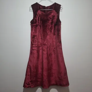 پیراهن مخمل