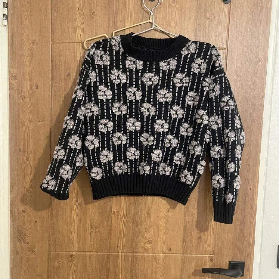 بافت کراپ نو گل بابونه