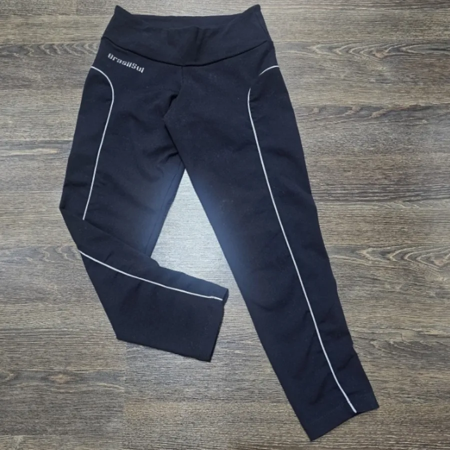 شلوارک ورزشی