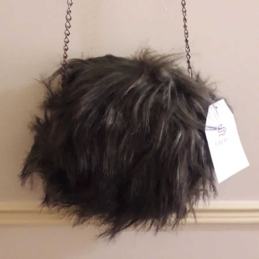 کیف رو دوشی خزدار