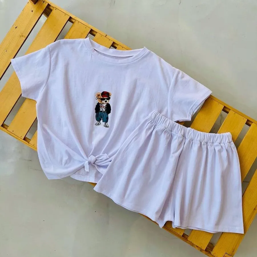 تیشرت و شلوارک