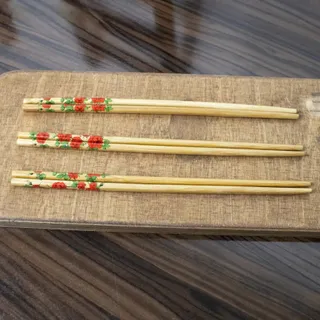 3 عدد چوب چاپستیک