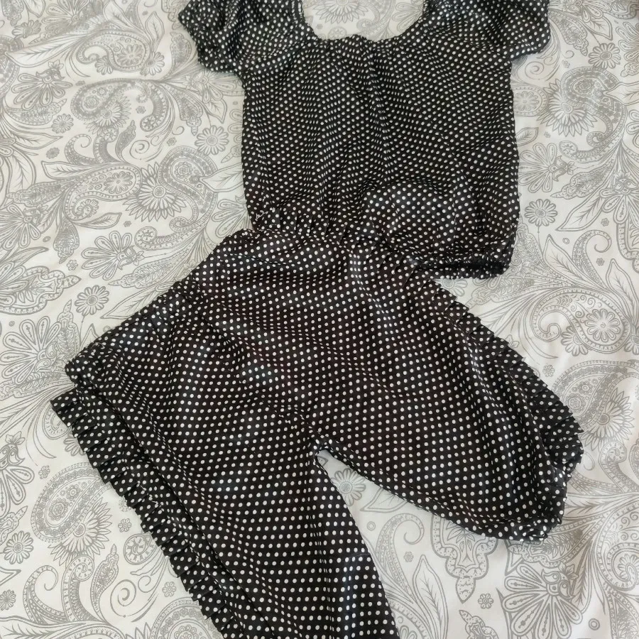 تاپ شلوارک نرم و لطیف