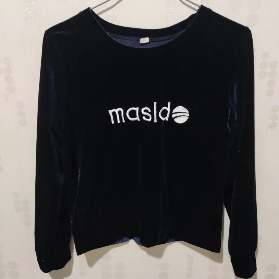 بلوز مخمل کراپ وارداتی