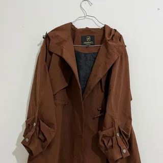 بارونی قهوه ای