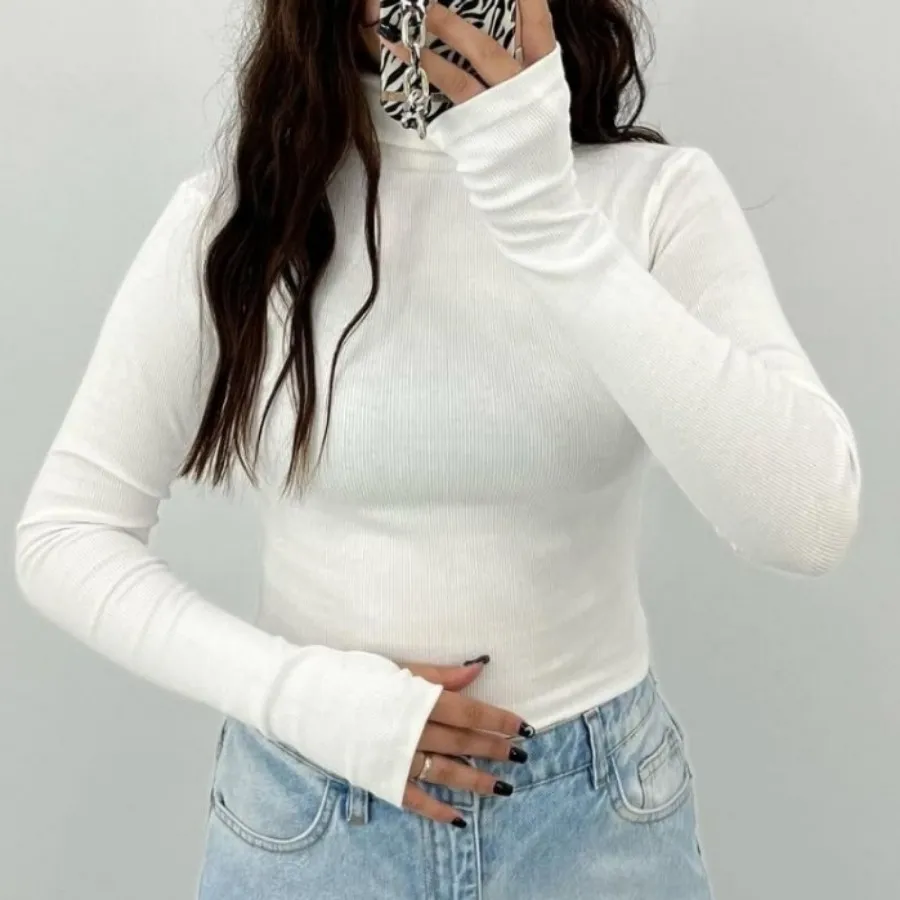 بلوز آستین فینگردار