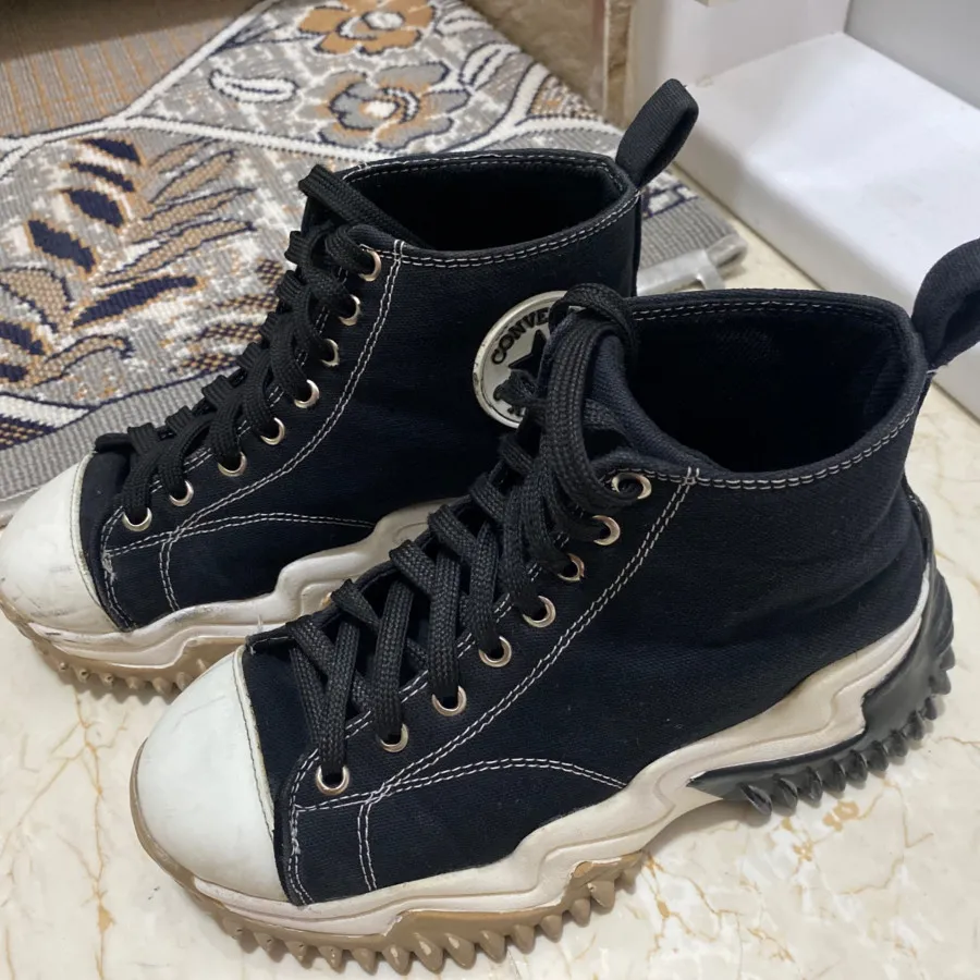 کفش مدل نیم بوت اسپرت