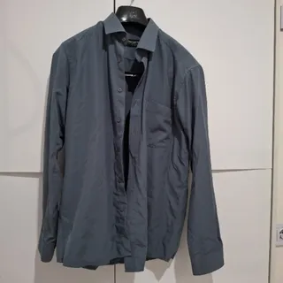 پیراهن مردانه