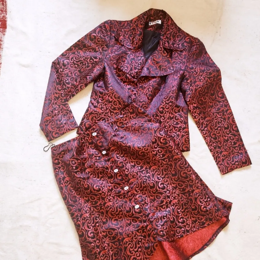 کت و دامن تافته