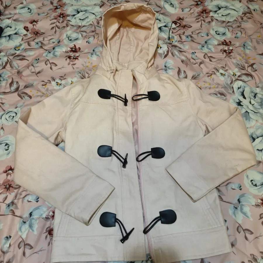 کاپشن کلاهدار کانادایی