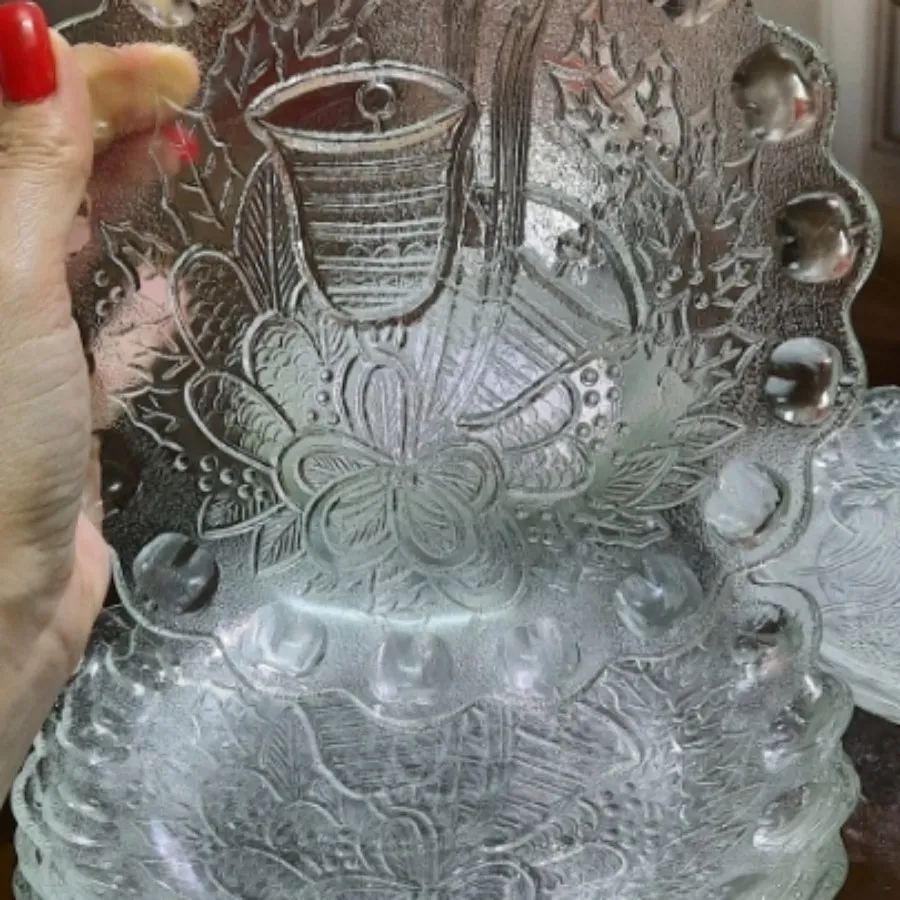 پیش دستی بلوری زنگوله