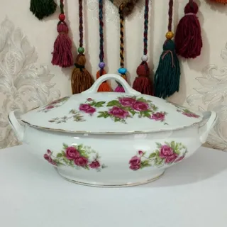 سوپ خوری گلسرخی