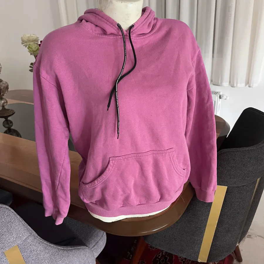 هودی کلاهدار