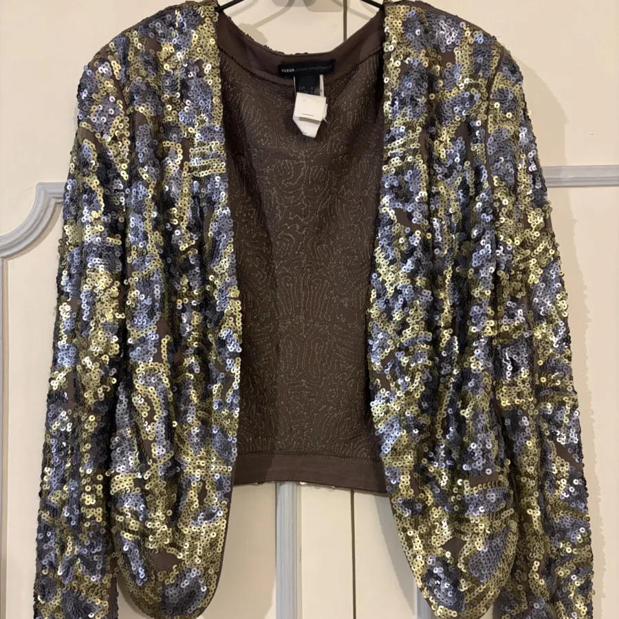 کراپ کت منگو