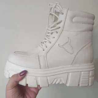 نیم بوت لژدار