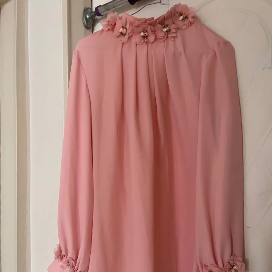 شومیز صورتی