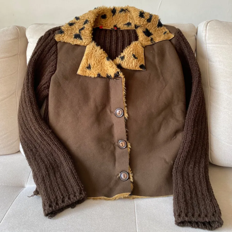 کت قهوه ای بافت و جیر خاص