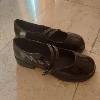 کفش مری جین