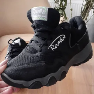 کتونی اسپرت