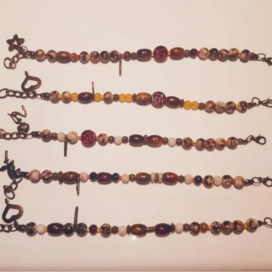 دستبند های دست ساز