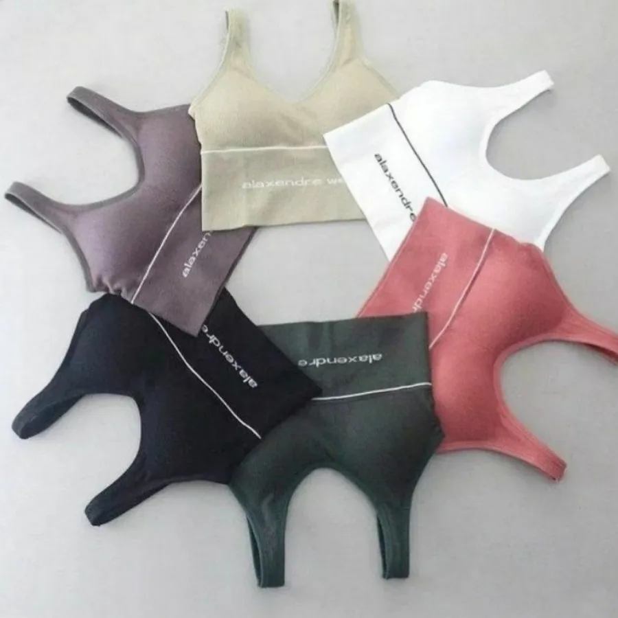 سوتین ورزشی