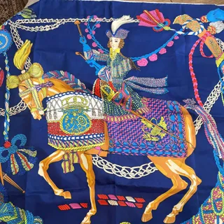 روسری ابریشم دوردست دوز