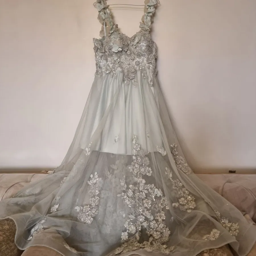 لباس مجلسی پروانه ای