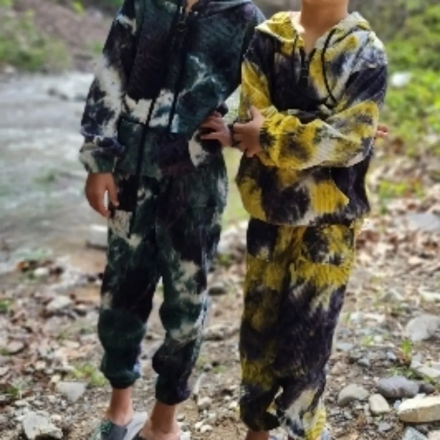 هودی و شلوار کبریتی