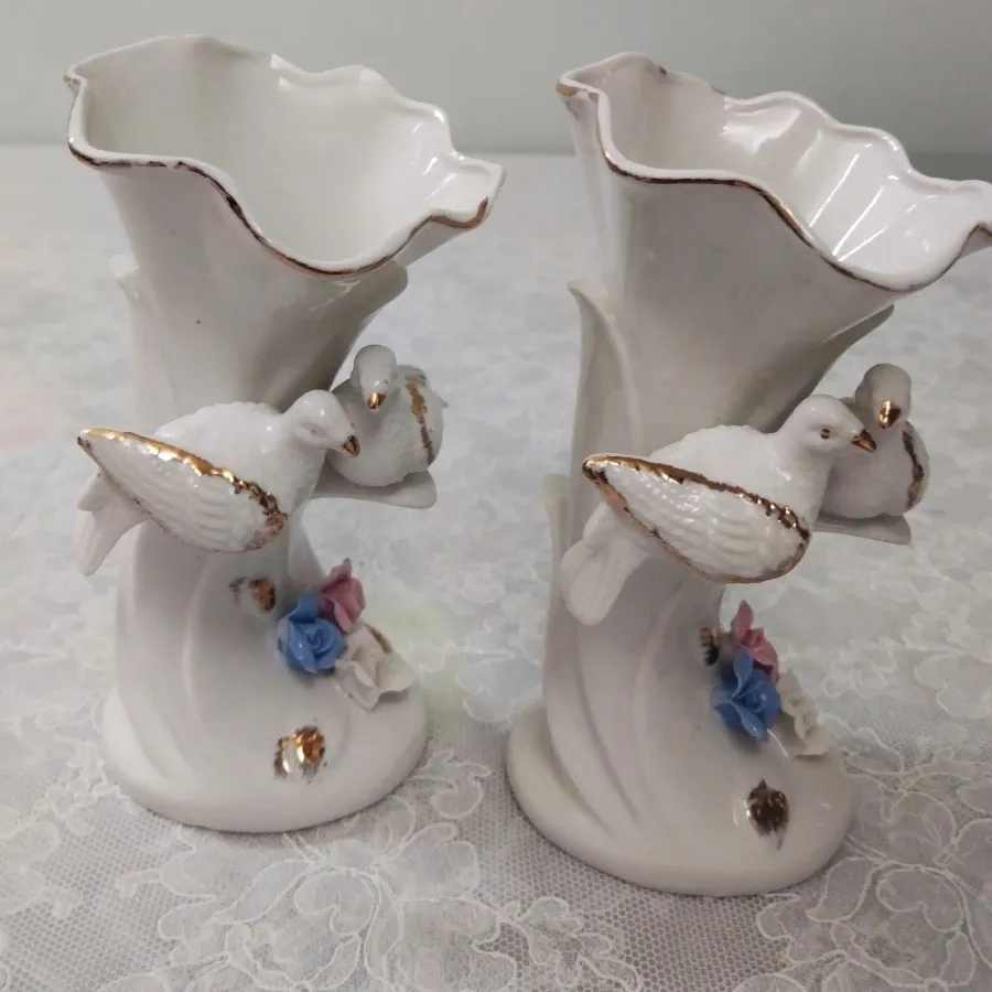 گلدان زیبای قدیمی