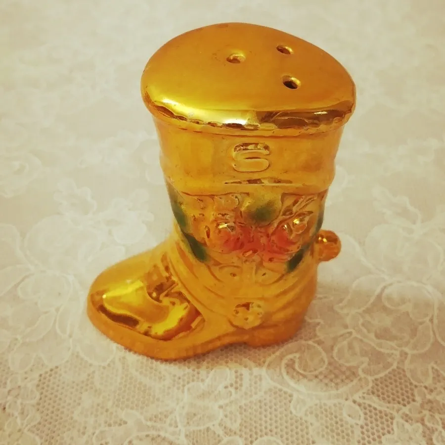 نمکدان طلایی ژاپنی