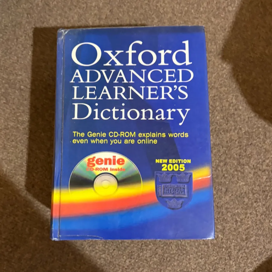 کتاب زبان دیکشنری