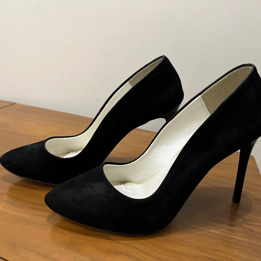 کفش پاشنه بلند