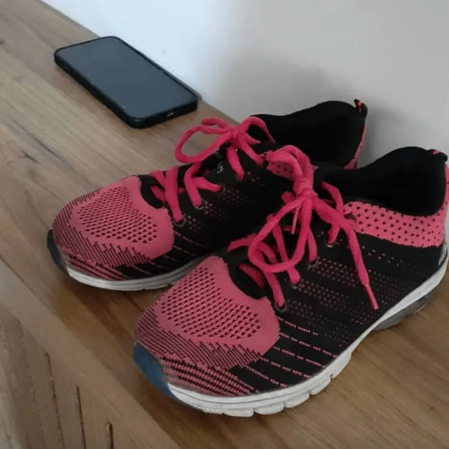 کفش کتونی ادیداس