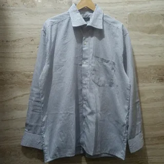 پیراهن مردانه