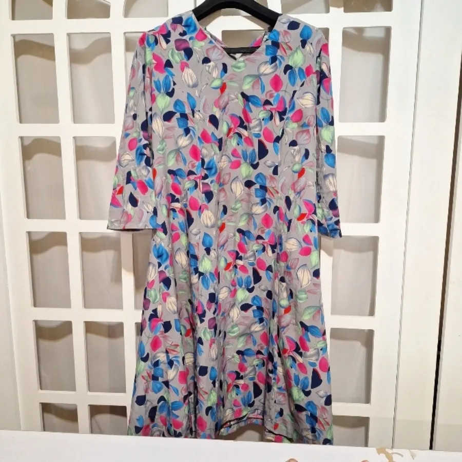 پیراهن ساحلی بلند 100