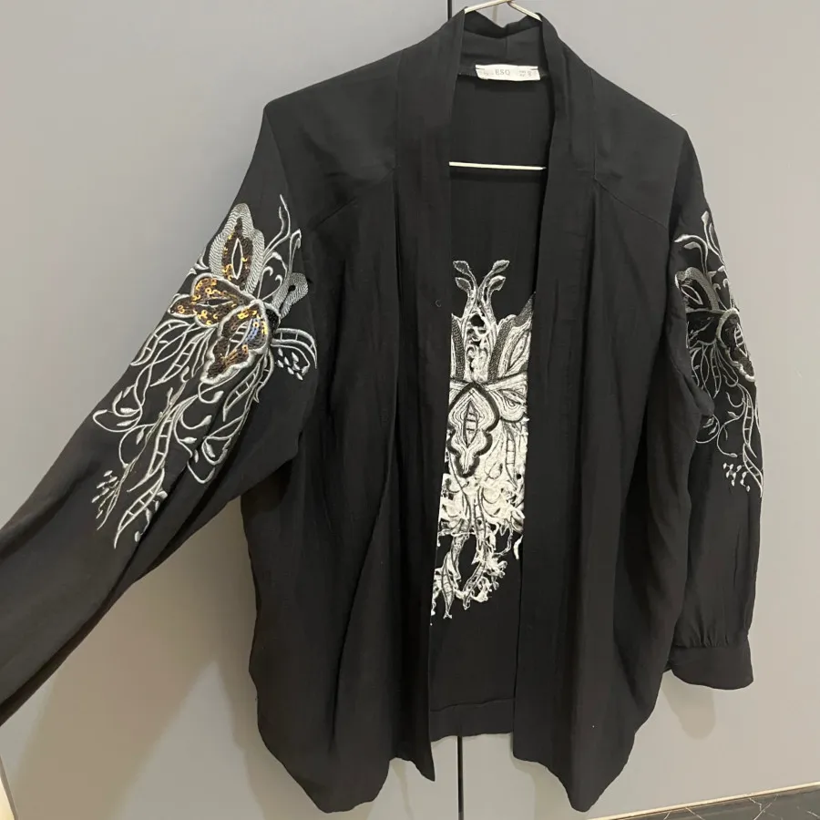 شومیز گلدوزی و پولک