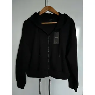 سویشرت برشکا