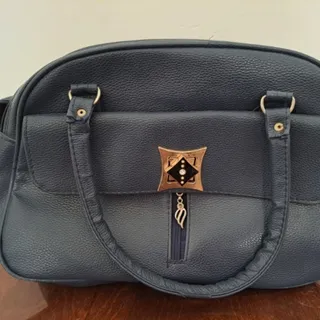 کیف سورمه ای اداری