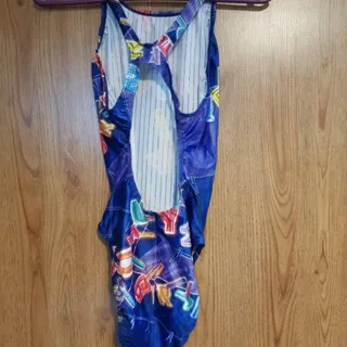 مایو برند کاملا خارجی