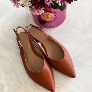 کفش پشت باز پاشنه کوتاه